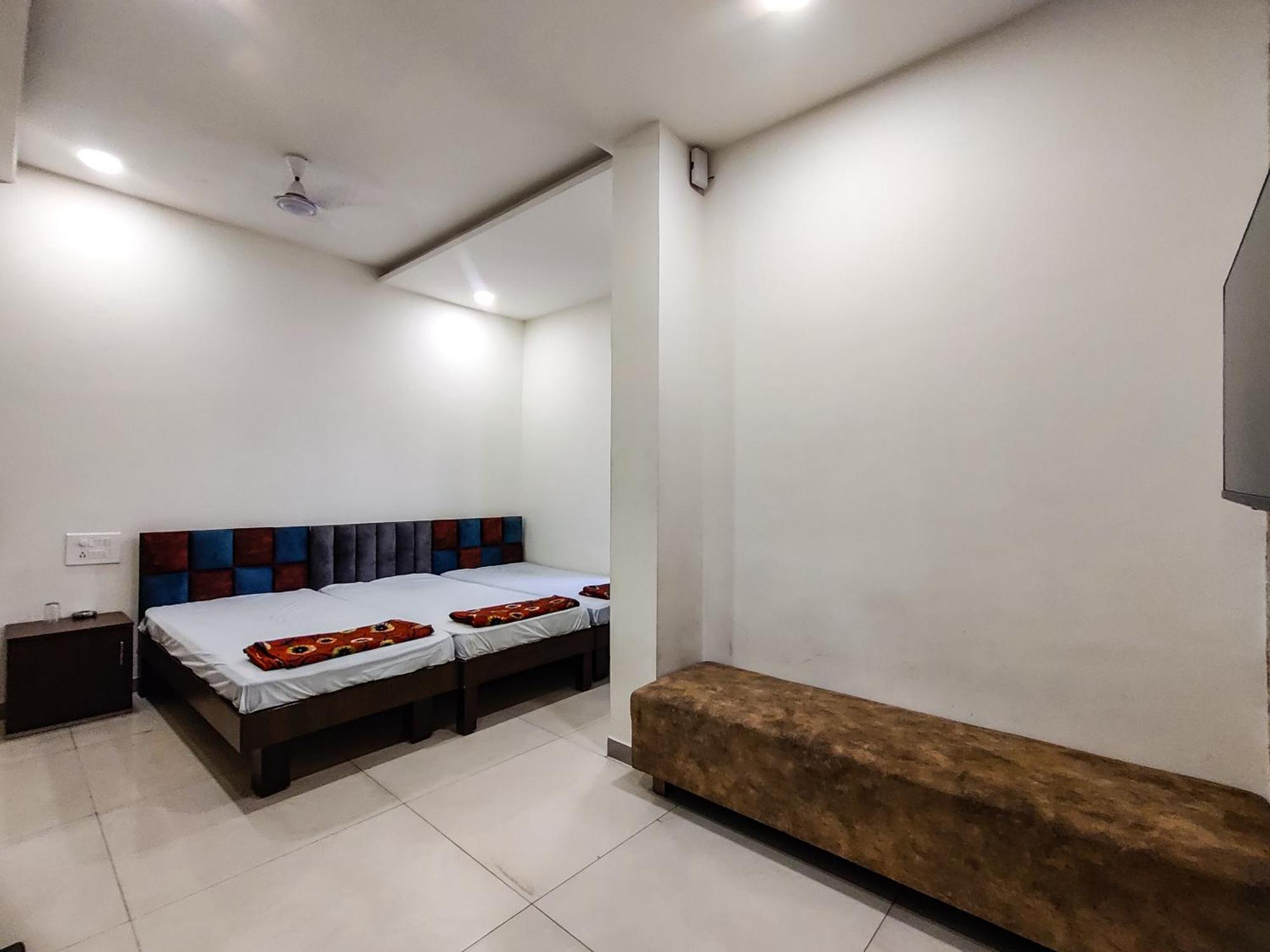 Basera Ac Dormitory & Rooms Nagpur Exterior photo