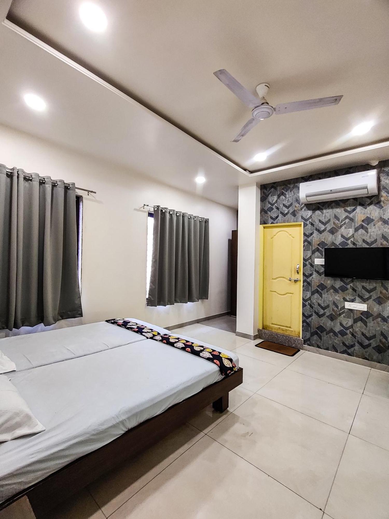 Basera Ac Dormitory & Rooms Nagpur Exterior photo