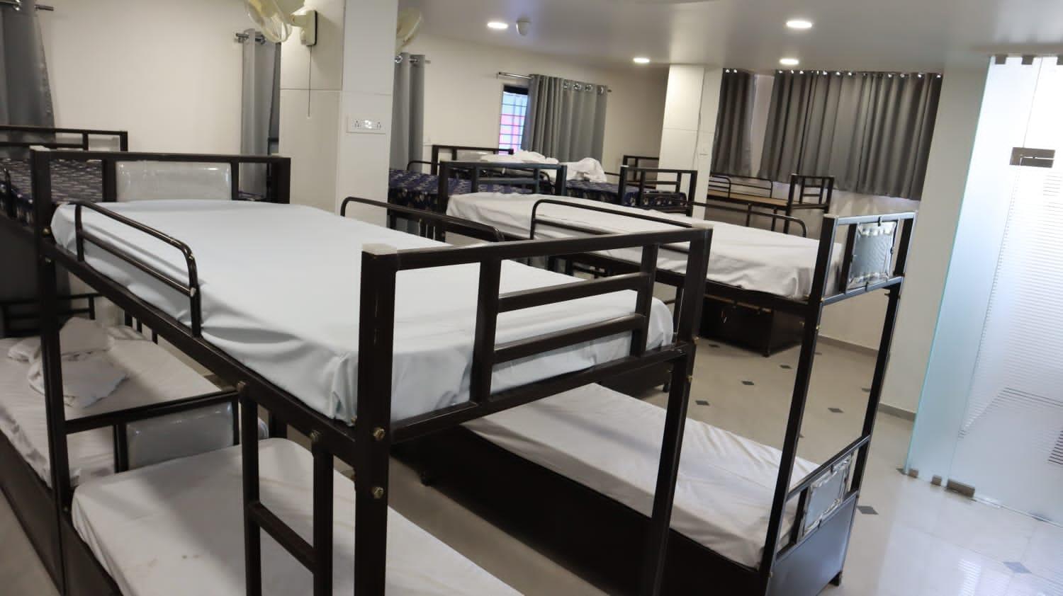 Basera Ac Dormitory & Rooms Nagpur Exterior photo
