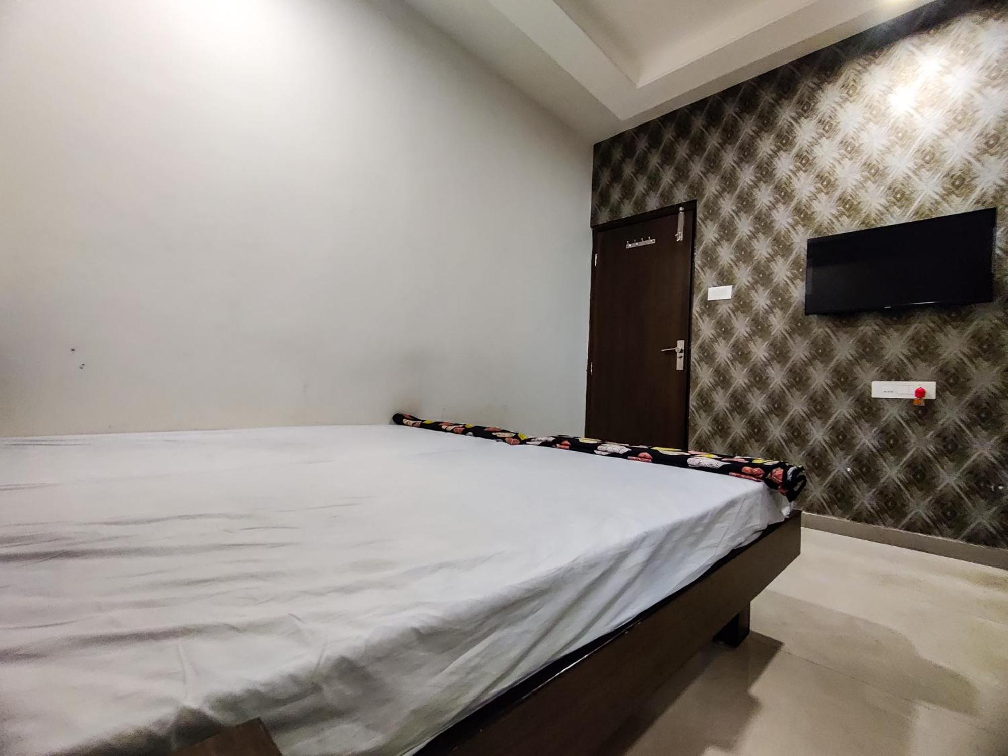 Basera Ac Dormitory & Rooms Nagpur Exterior photo